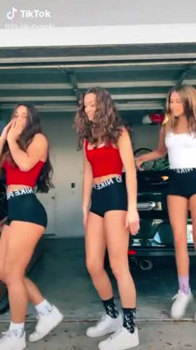 NikePros