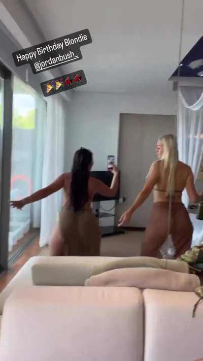 Shakin that ass