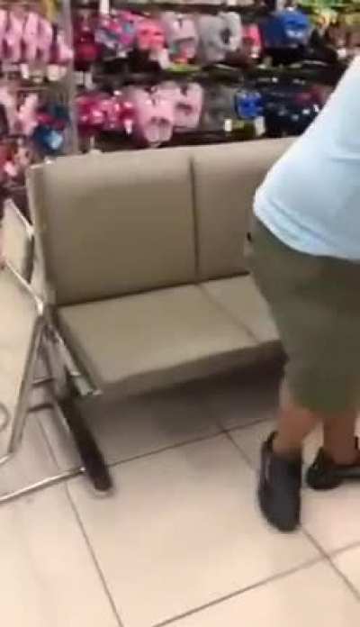 Captan a Mujicano "comprando" tenis
