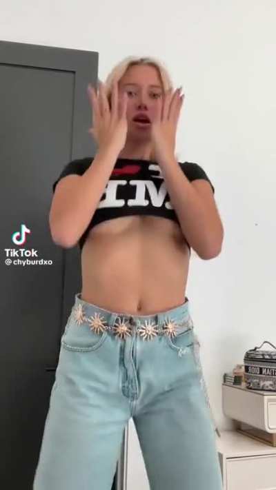 chyburdxo