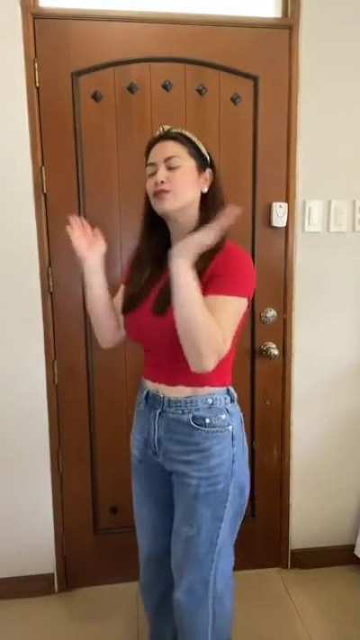 Valerie Concepcion