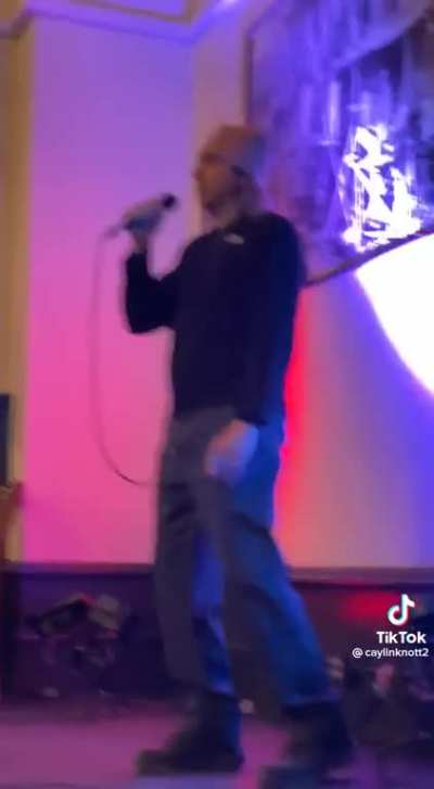 Bard serenades bar whilst pool player gets beaten up.