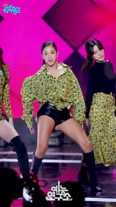 CLC - Seungyeon