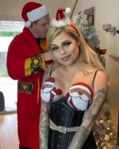 Two Santas came to town