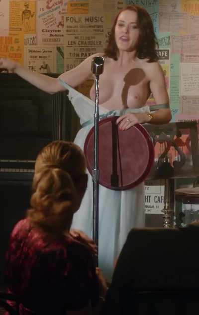 Rachel Brosnahan (The Marvelous Mrs. Maisel - 2017)