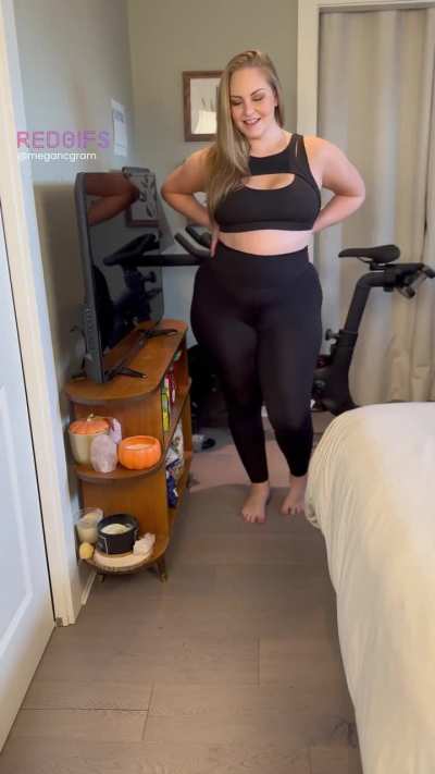 I may be a chubby milf, but what's beneath these yoga pants is flexible enough to take your whole dick