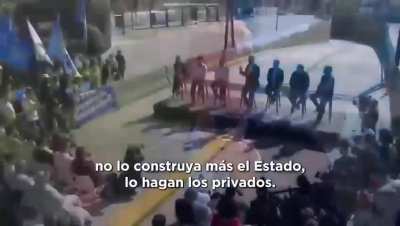 Massa: 