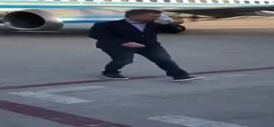 Alguien lo tenía que hacer