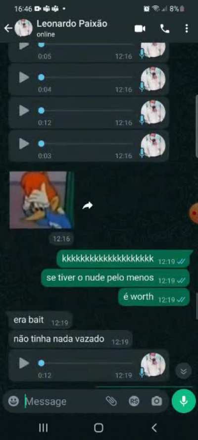 Amigo de um amigo meu pegou um vírus interessante no WhatsApp
