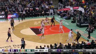 [Highlight] LeBron drains the tough three over Wemby!