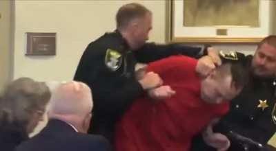 He cooked his attorney!&eth;