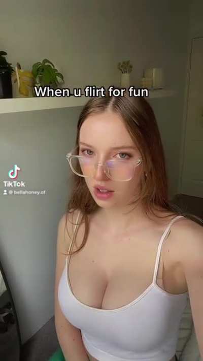 @bellahoneysof