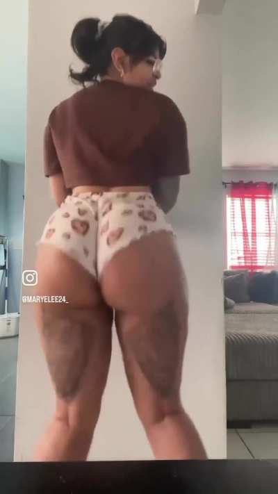 MARYELEE24_