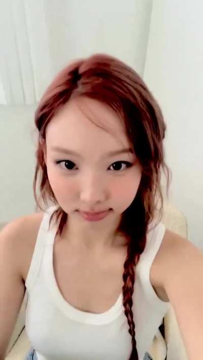 240622 Twitter Update - Proper noun >Hot girl Im Na-yeon< IT GIRL IM NAYEON