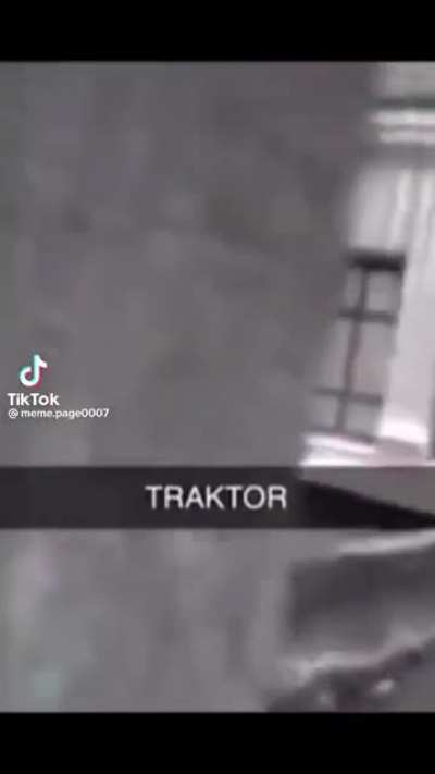 🚜🚜🚜