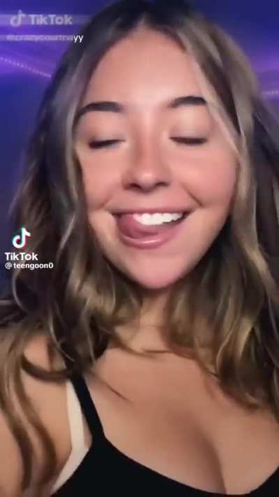 Another perfect tongue 👅