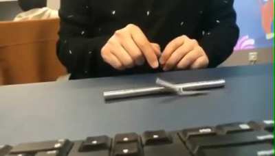 Magnet slow-mo