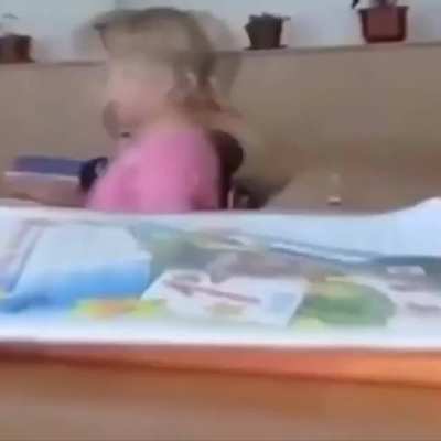 Compilados rapidos de pessoas batendo a cabe&ccedil;a com trilha sonora e a melhor coisa do mundo Meme (parte 2)