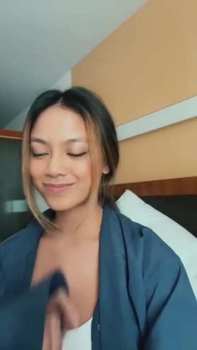 Ylona Garcia