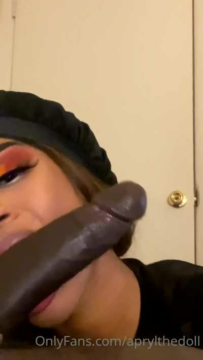 TS Apryl The Doll with the DSLs 👄💋👅💦💦🍆