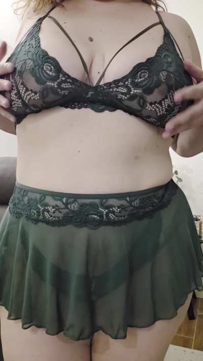 Set made them look so good I had to reveal for you (OC)