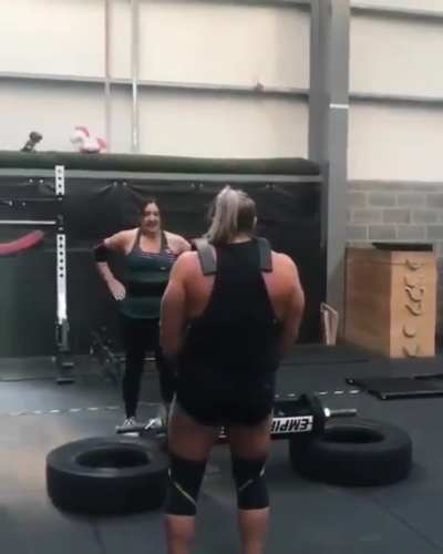 https://i.imgur.com/e3rjypc.mp4
