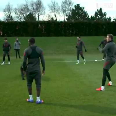 Ozan sending Trent to the shadow realm [team training video]