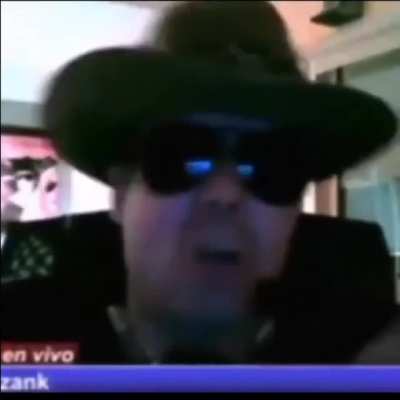 hola moai soy nuevo y si aparesco un saludo al edgy a la viki y a ti