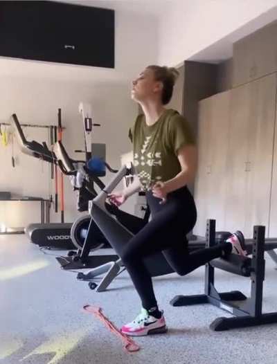 Dancing During a Workout - 1/6/21