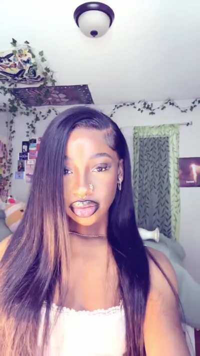 lips look soft af