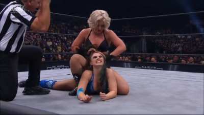 On AEW Dynamite: Toni Storm vs Skye Blue
