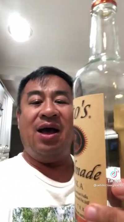 Who doesn&rsquo;t like to blackout on a Monday? White claw gabe does it right