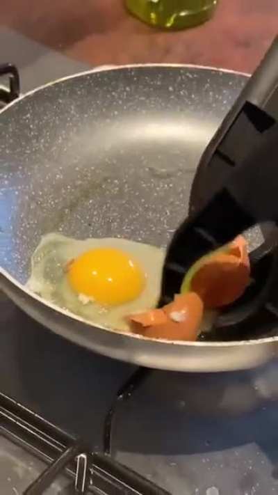 Who wants egg?