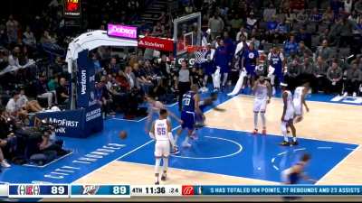 [Highlight] John Wall goes Coast to Coast for a Left Hand Slam