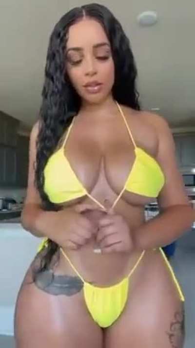 Rate her 1-10 