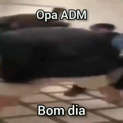 Opa adm td em cima ?