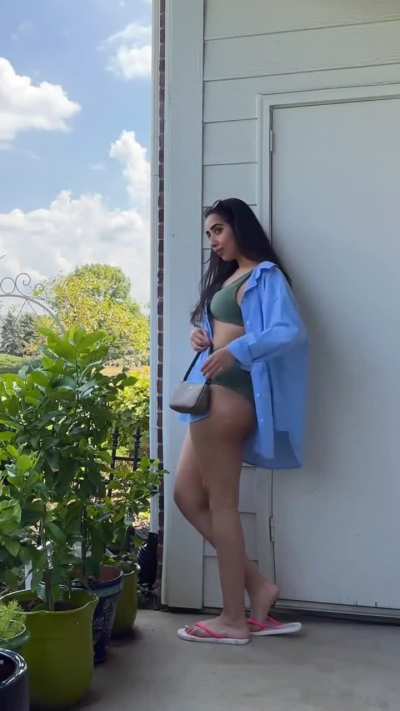 Pool Day Fit Check