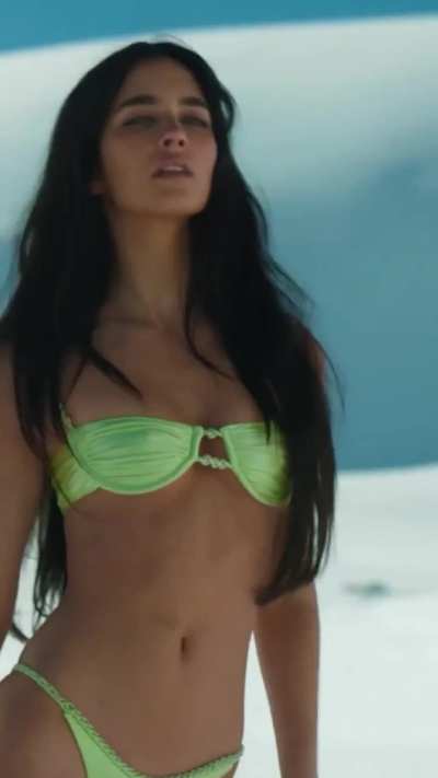 For SI Swimsuit