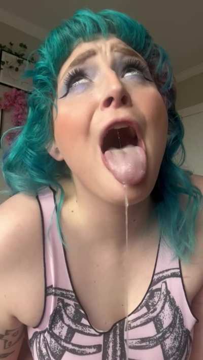 So lame how no one&rsquo;s fucking my face rn