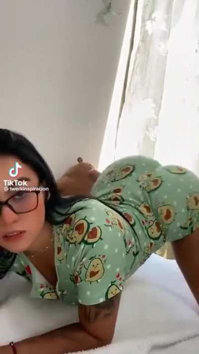Twerk dat Bubble ass