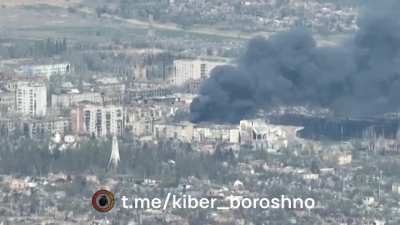 Ukrainian airstike on russian position in Bakhmut (Coordinates: 48.592777,37.995473)