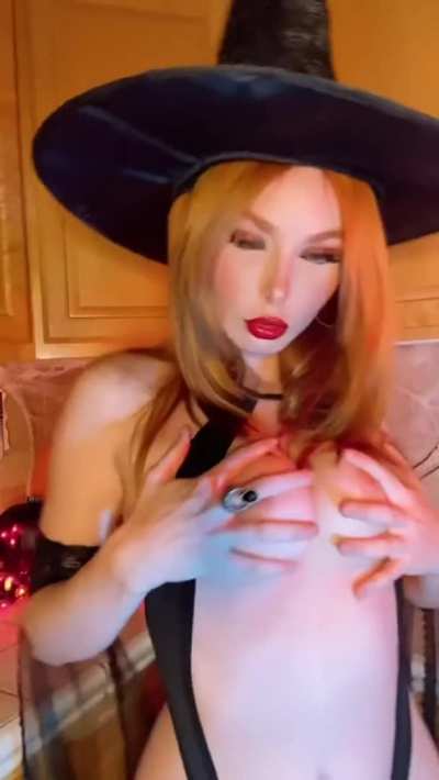 🧙&zwj;♀️