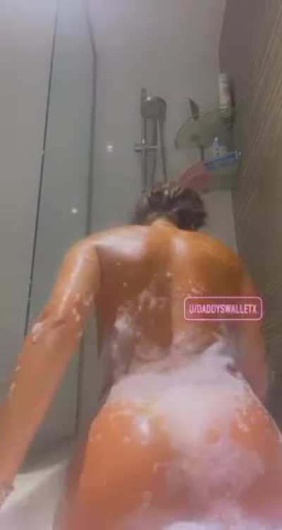 would u have a bath with me? ;P