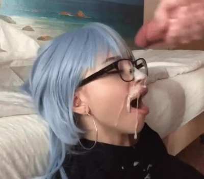 Lots of cum
