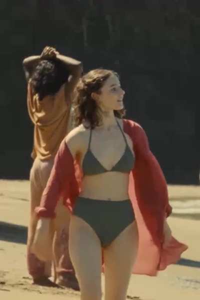 Thomasin McKenzie