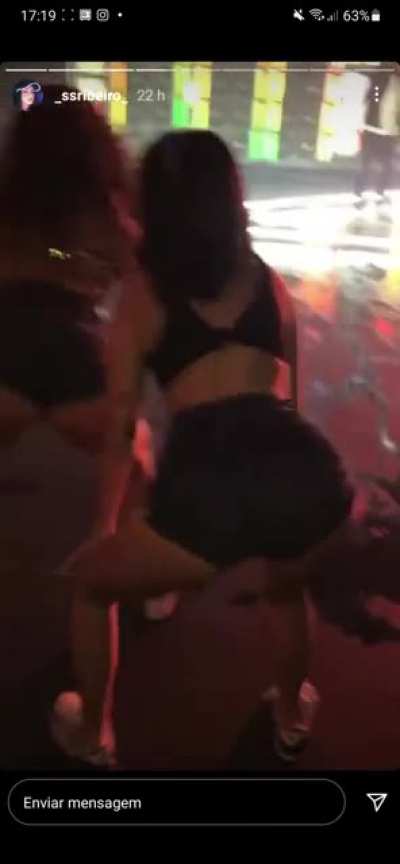 🍑