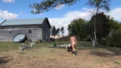 Helping out with farm chores at my moms 💚 full video on my OF &amp;amp; Fansly 