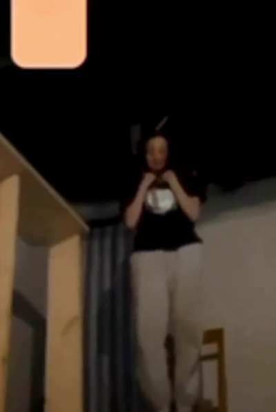 :/