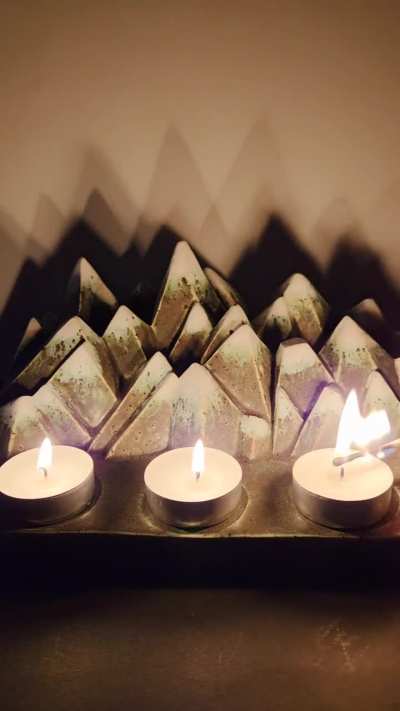 This tealight holder was created for this play of shadows💫