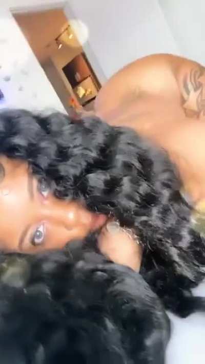 Heyghettobarbie 🍑🍑